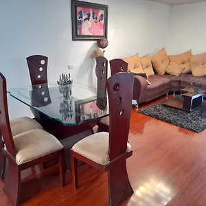 https://hermoso-apartamento-muy-cerca-al-aeropuerto-el-dorado.hotels-bogota.net