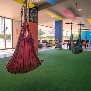 https://apartamento-amoblado-en-samaria-primera-linea-de-playa.hotels-in-barranquilla.com